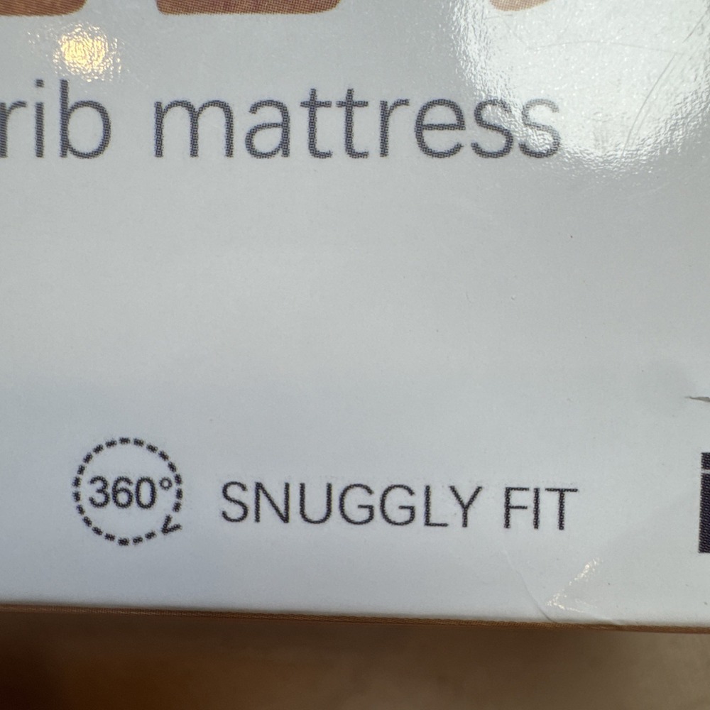 Biloban Crib Sheets Fitted Sheets Whales 2pk 52"x 28"NIB (box damaged not item) - Picture 12 of 16